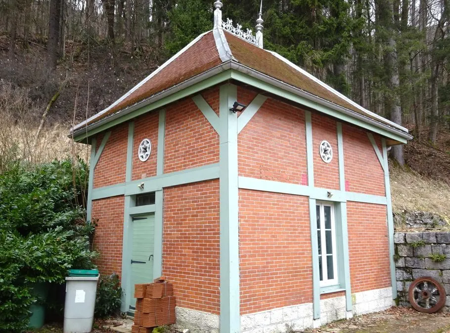 Photo 3