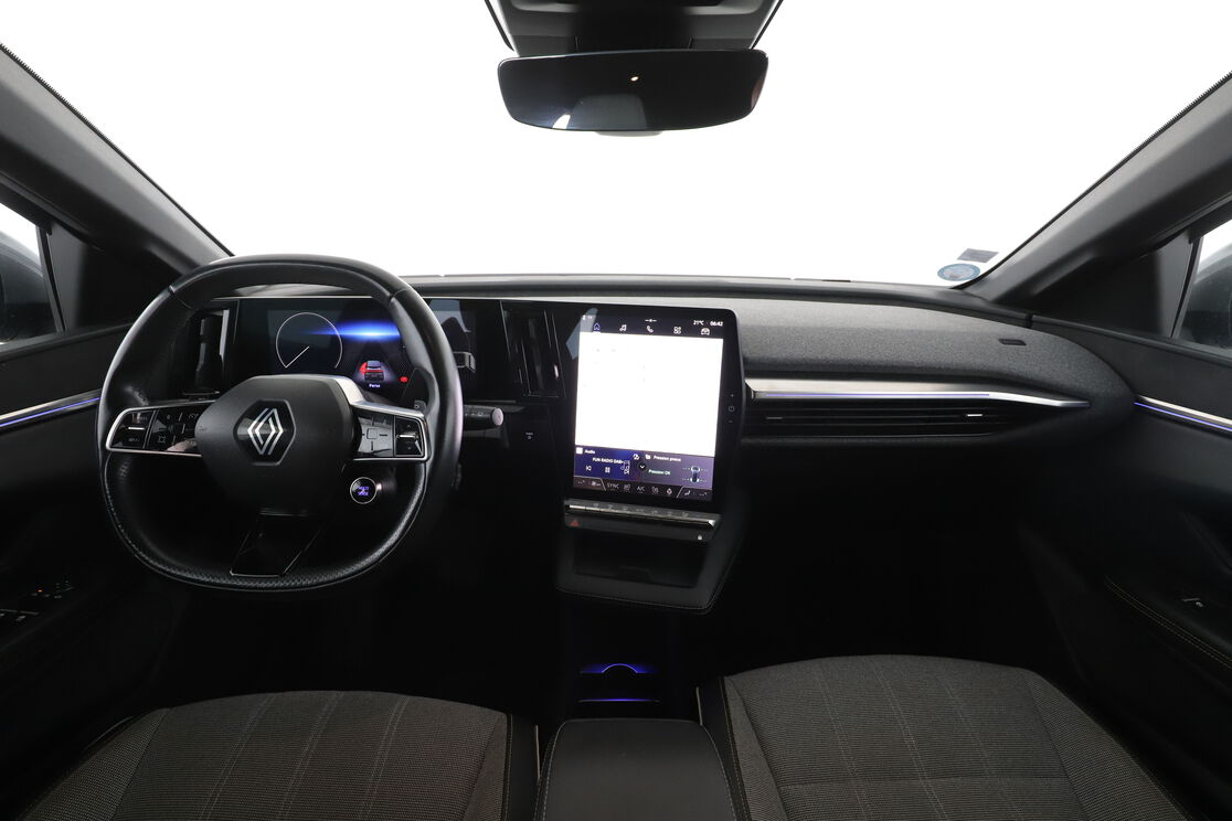 Renault Megane E-Tech E-Tech EV60 Optimum Charge Techno — photo 11