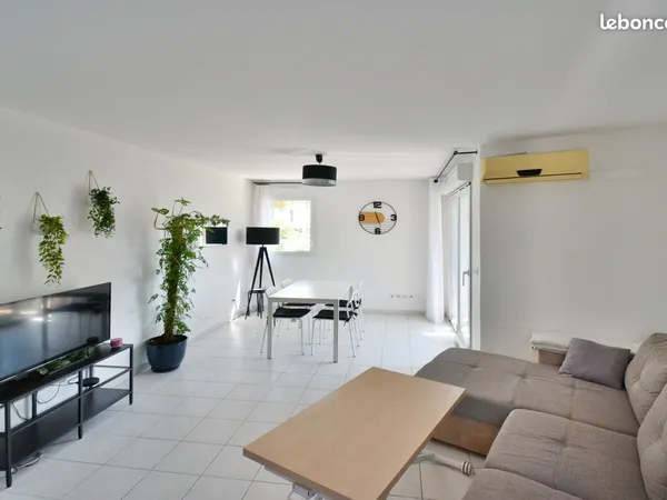 T3 meublé 67 m² - Terrasse et parking - Secteur Prés d'Arènes - Montpellier