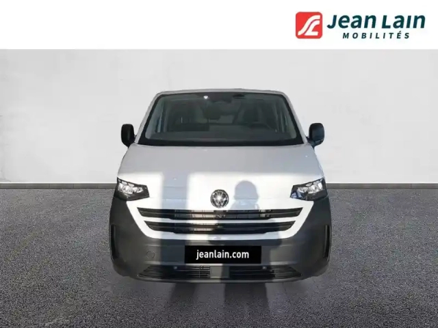 Volkswagen Transporter van l1h1 2.0 tdi 150 bva8 — photo 2