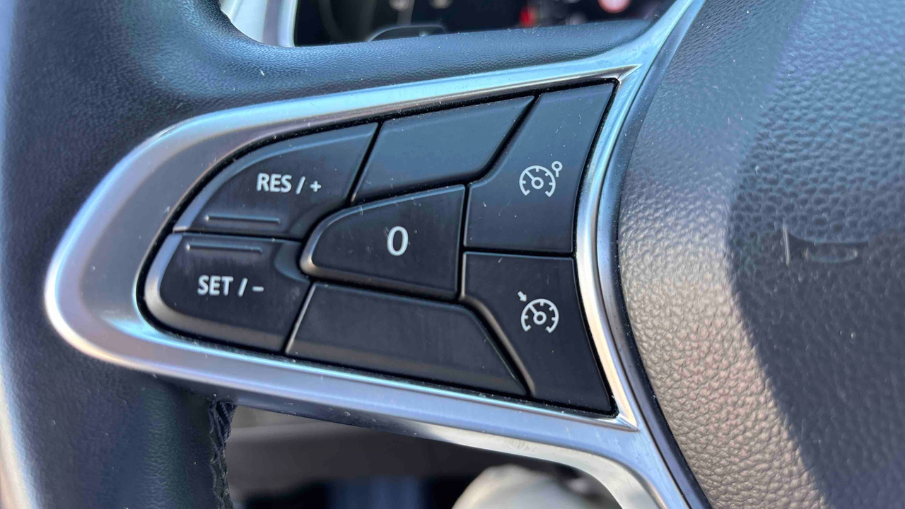 Renault Captur Blue dCi 115 EDC — photo 18