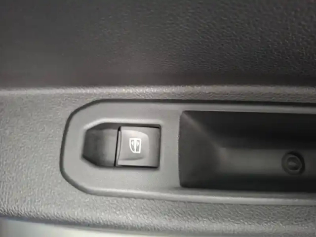 Dacia Duster eco-g 100 4x2 — photo 14