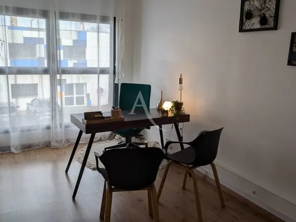 Challans, Bureaux/Local à louer de 20 m²