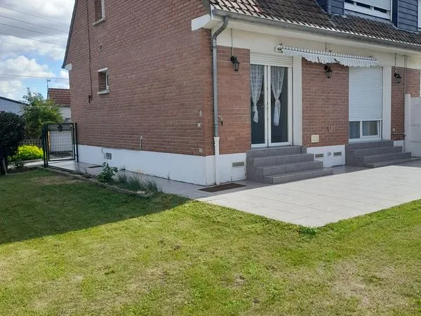 Maison en briques