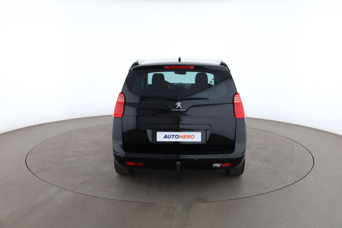Peugeot 5008 2.0 Blue-HDi Allure — photo 4
