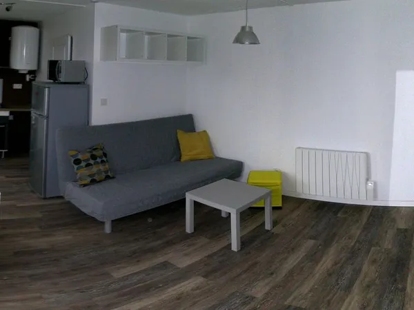T2 meublé 40m2 centre ville saint satur