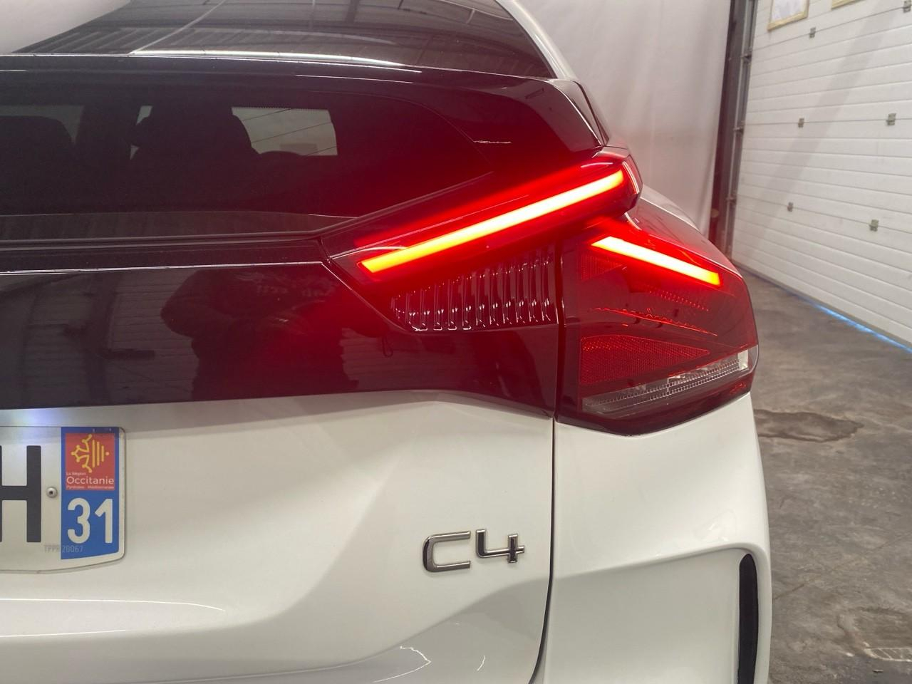 Citroën C4 puretech 130 s&s eat8 shine pack — photo 31
