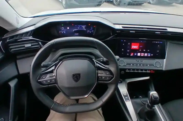 Peugeot 308 sw puretech 110ch s&amp;s bvm6 — photo 18