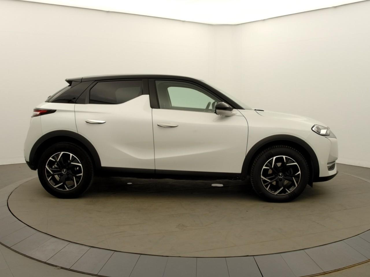 Ds Ds 3 crossback puretech 130 eat8 connected chic — photo 6