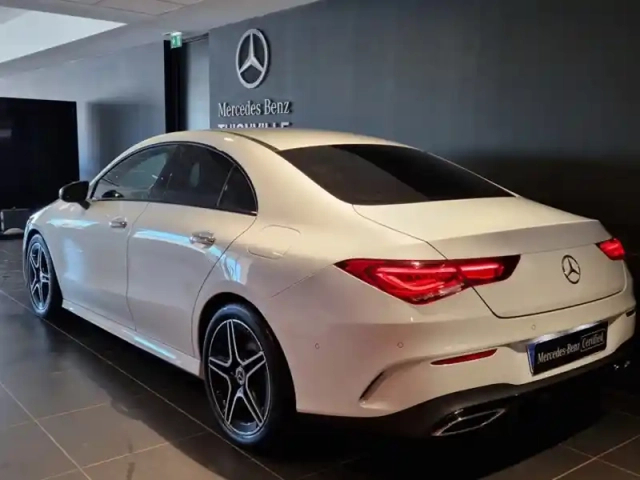 Mercedes Cla 200 d coupé amg line — photo 27