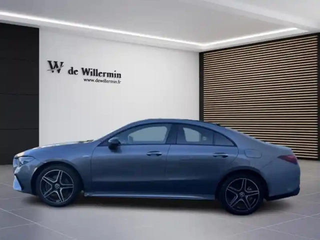 Mercedes Cla 250 e hybrid eq coupé amg — photo 11