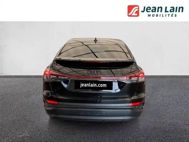 Audi Q4 E-Tron sportback 45 285 ch 82 kwh — photo 24