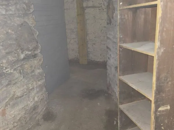 Location cave/ espace de stockage/ garde meubles Préfecture