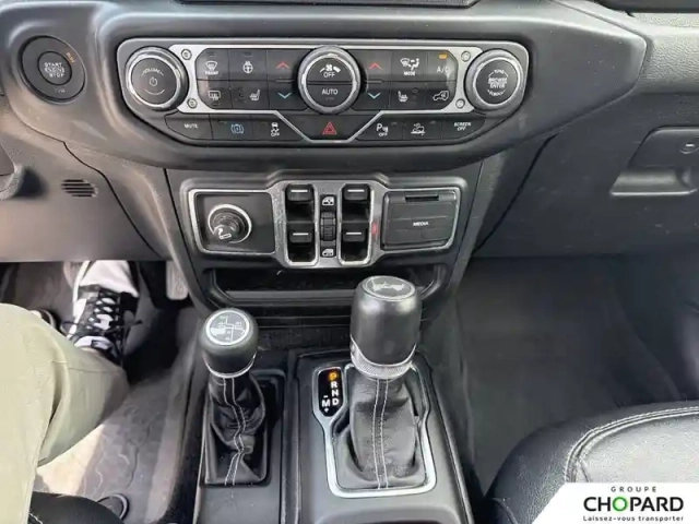 Jeep Wrangler unlimited 4xe 2.0 l t 380 ch phev 4x4 bva8 — photo 16
