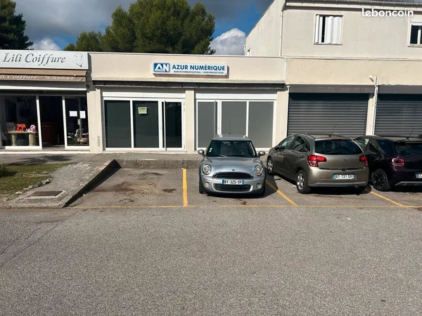 Local commercial 57 m2 Vallauris