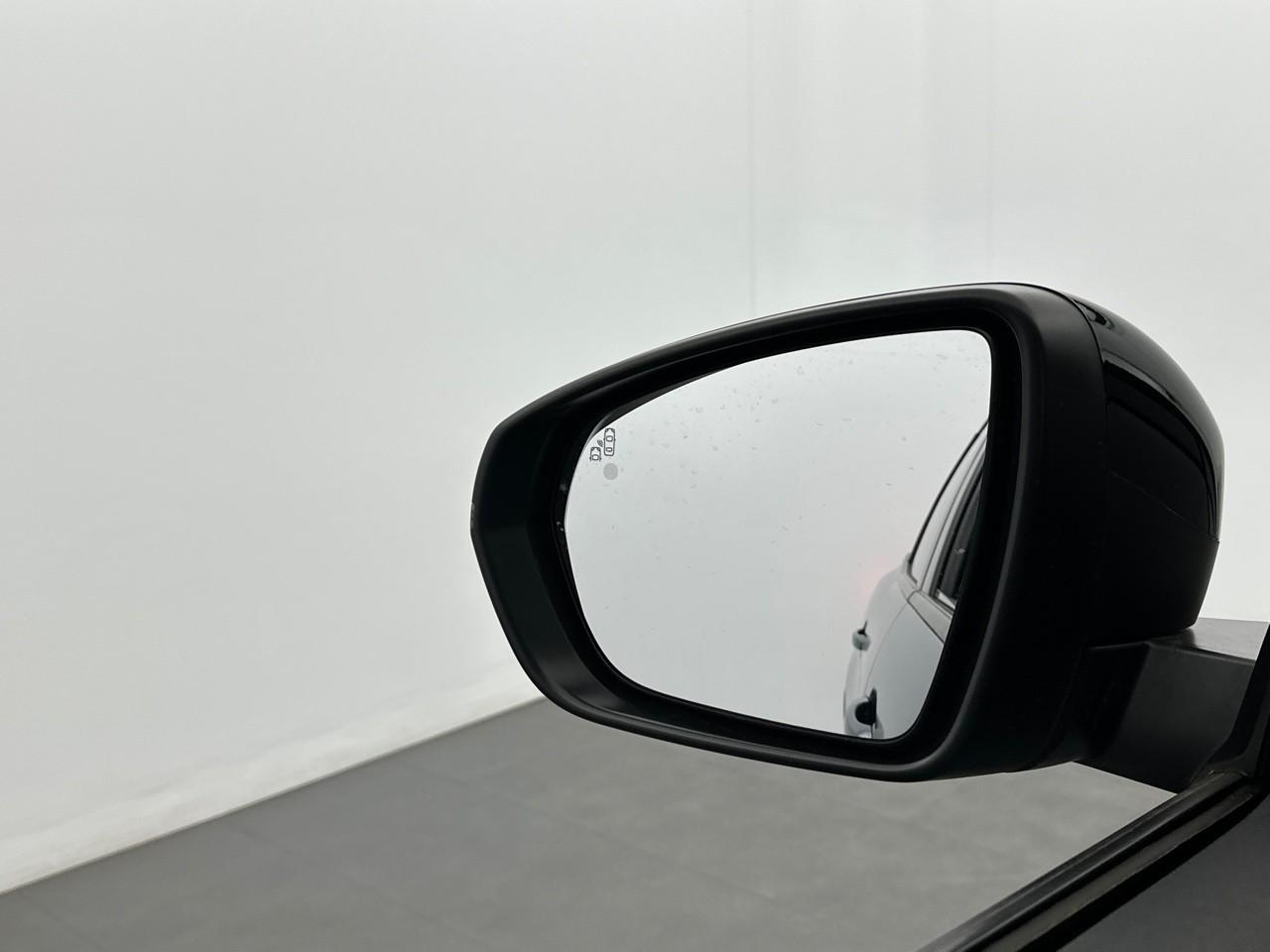 Peugeot 3008 puretech 130ch s&s eat8 allure pack — photo 32