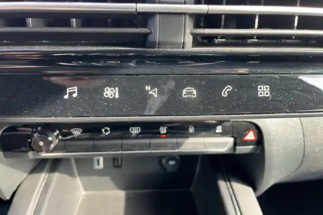 Citroën C5 Aircross bluehdi 130 eat8 — photo 18