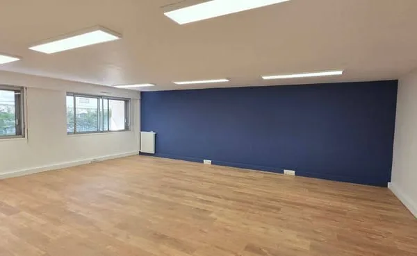 Bureaux 100 m²