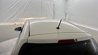 Toyota Yaris 100h Dynamic 5p RC19 — photo 22