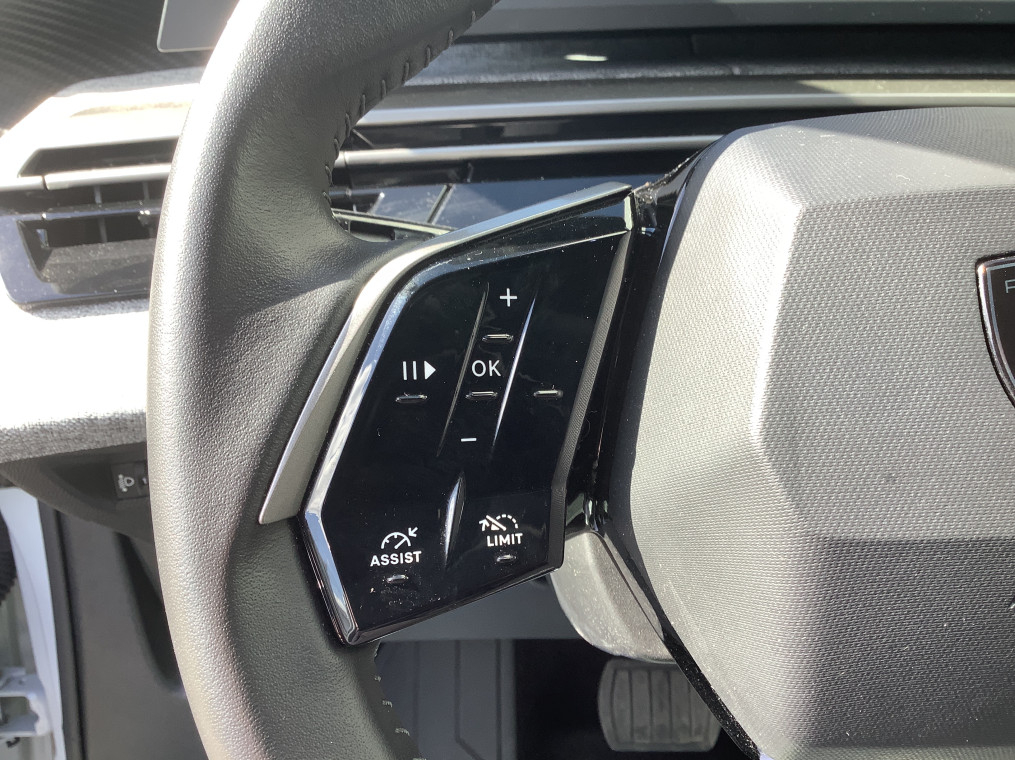 Peugeot 5008 — photo 23