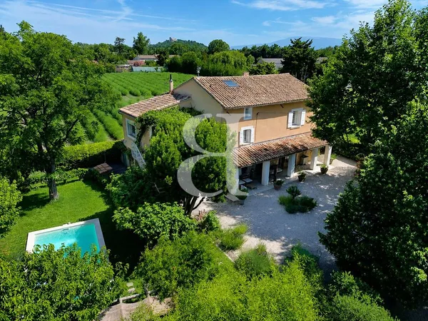 Maison de luxe 6 pièces 204 m²