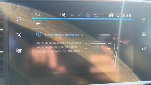 Peugeot 308 1.2 PureTech 130 - Allure Business – 2019 – 120042 km – Essence – Boîte Manuelle — photo 3