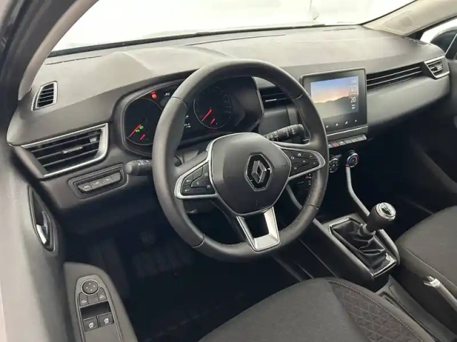 Renault Clio tce 90 — photo 10