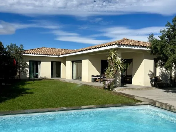 Baisse du Prix VILLA Piscine dans impasse privée
