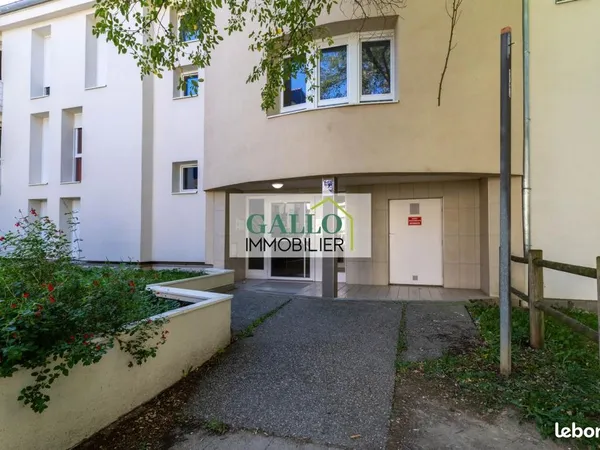 Appartement 1 pièce 33 m²