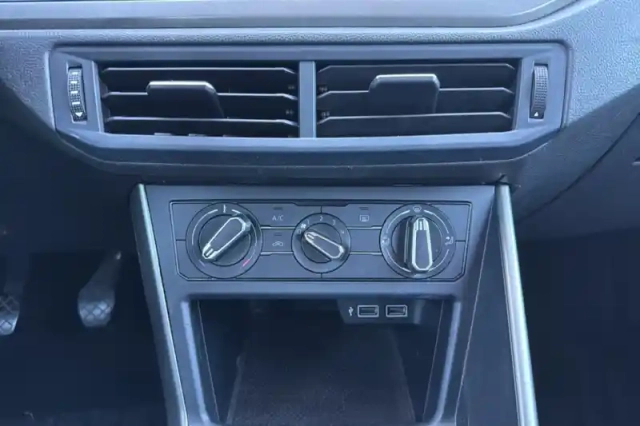 Volkswagen Polo 1.0 mpi 65 s&amp;s bvm5 — photo 20