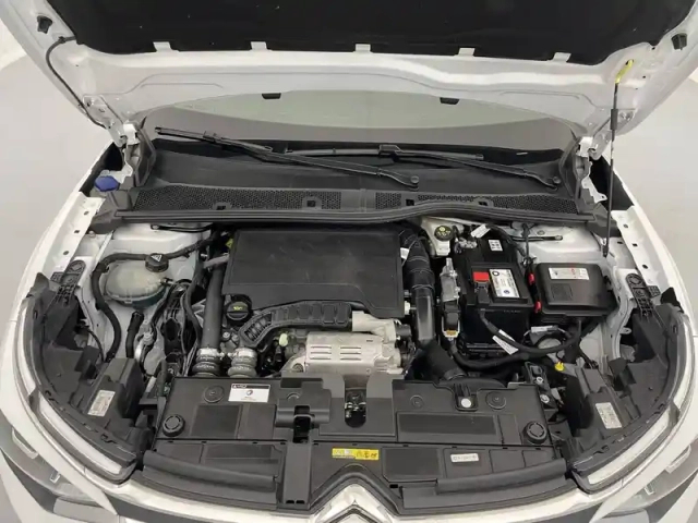 Citroën C4 puretech 130 s&amp;s bvm6 — photo 21