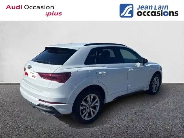 Audi Q3 35 tfsi 150 ch s tronic 7 — photo 5