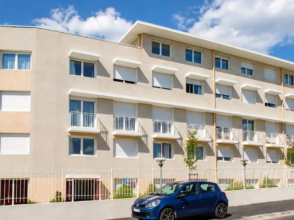 Investissement locatif - studio meublé + parking