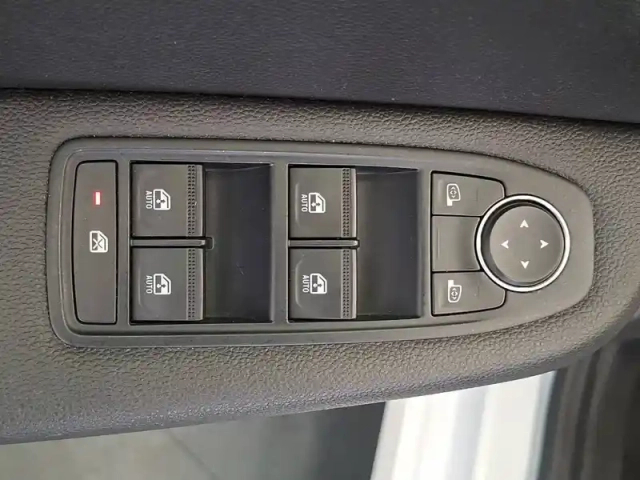 Renault Clio tce 100 gpl — photo 28