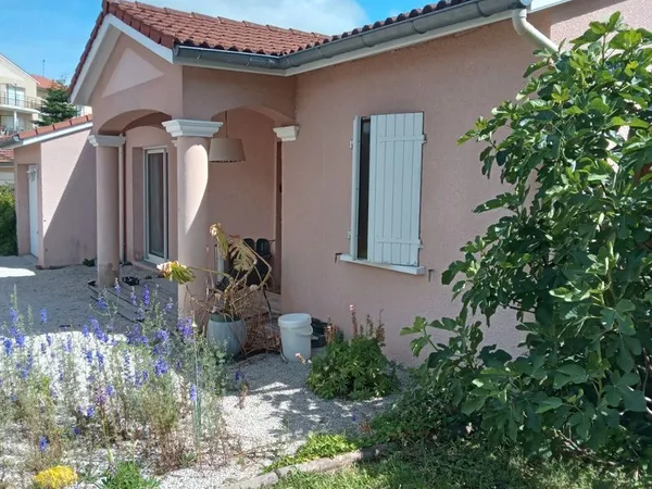 Villa centre Chazelles-sur-Lyon