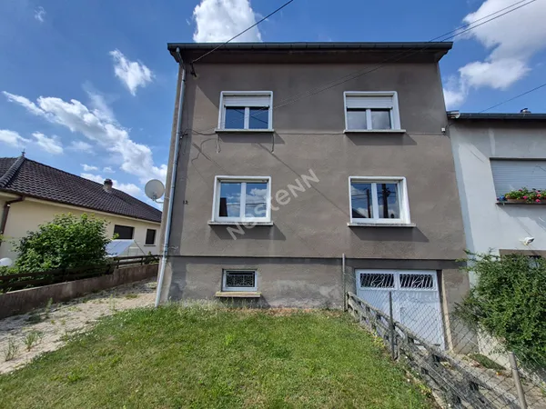 Maison individuelle 127 m2 ,4 chambres, garage, sous-sol