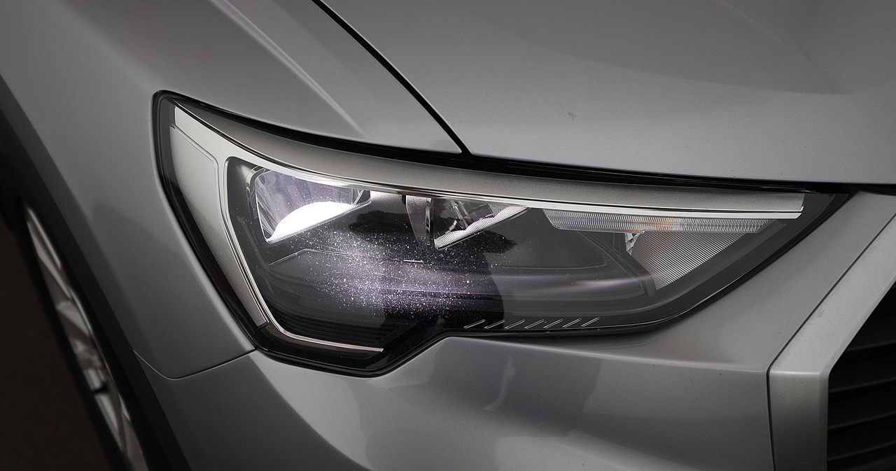 Audi Q3 — photo 15