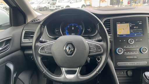 Renault Megane 1.5 dCi 110 Energy - Intens – 2017 – 65885 km – Diesel – Boîte Manuelle — photo 33