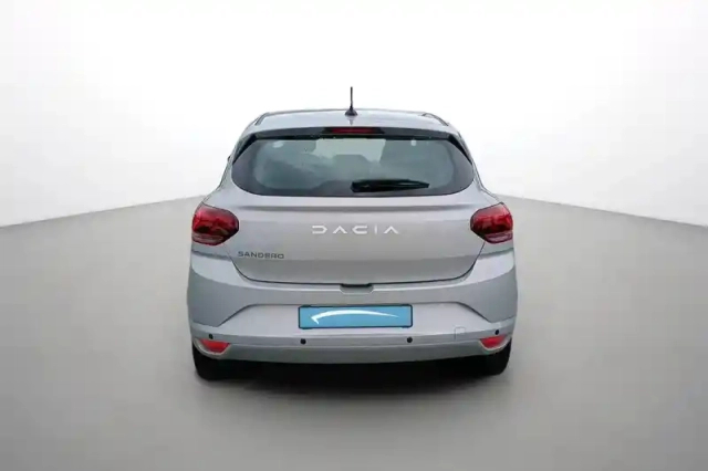 Dacia Sandero sce 65 — photo 5