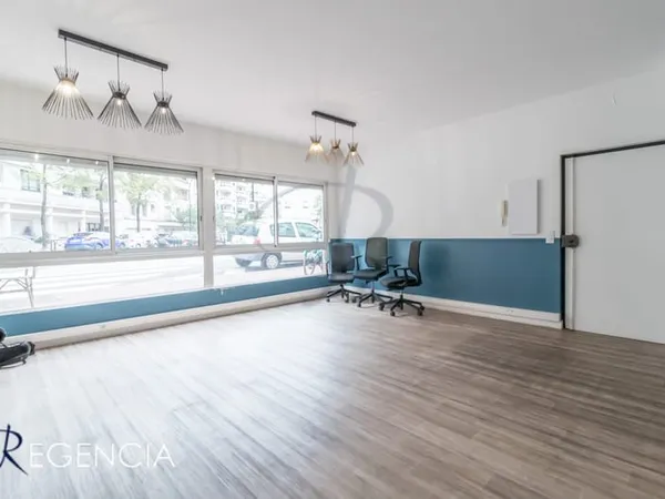 LOCAL COMMERCIAL - PROCHE GARE CLICHY LEVALLOIS