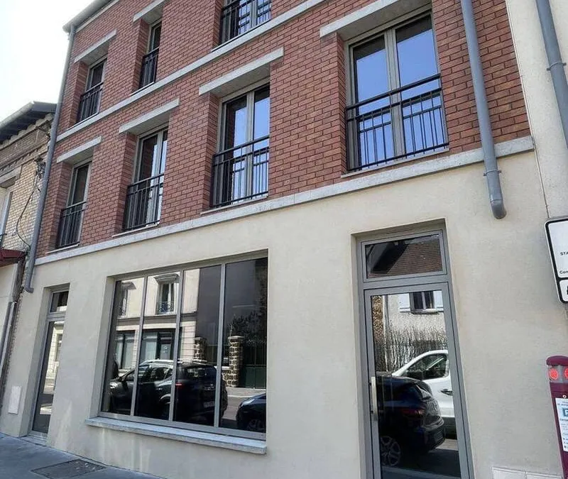 Photo 1