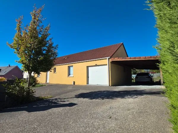 Maison contemporaine de plain-pied 95 m² meublée - 3 ch, piscine, terrasse & carport