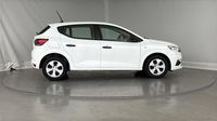 Dacia Sandero 1.0 SCe 65ch Essential -24 — photo 4