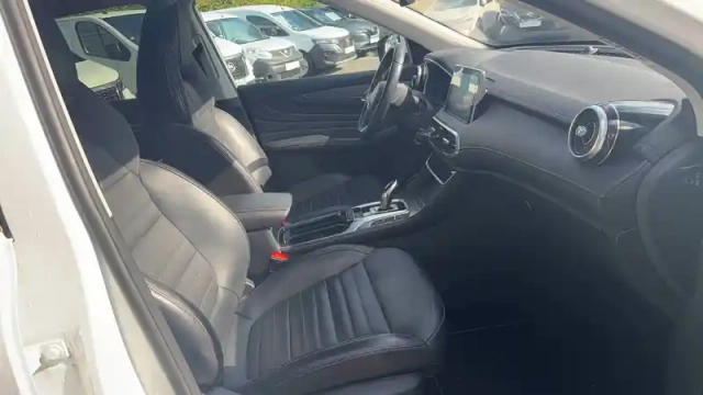Mg Ehs 1.5t gdi phev — photo 14