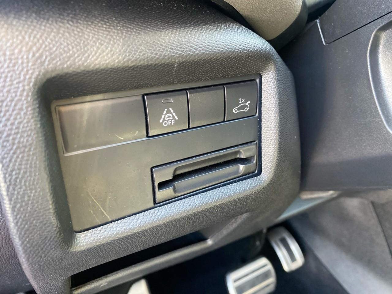 Citroën C5 Aircross bluehdi 130ch s&s shine eat8 e6.d — photo 14