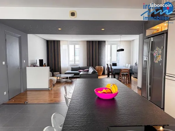 Appartement 6 pièces 138 m²