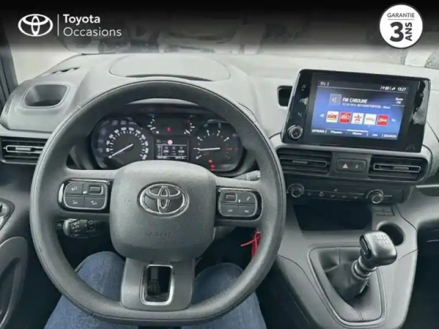 Toyota Proace city verso medium 1.5 100 d-4d dynamic rc22 — photo 24