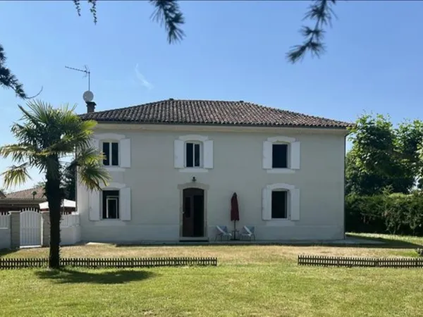 Vends maison 250m² 8 pièces dans les Landes