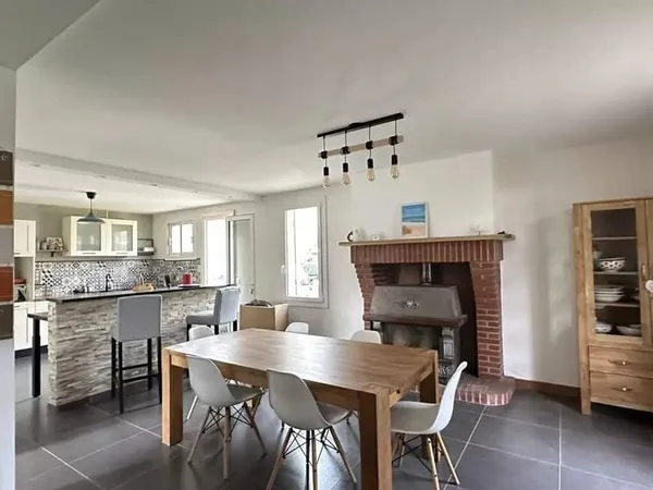Maison 1 pièce 125 m²