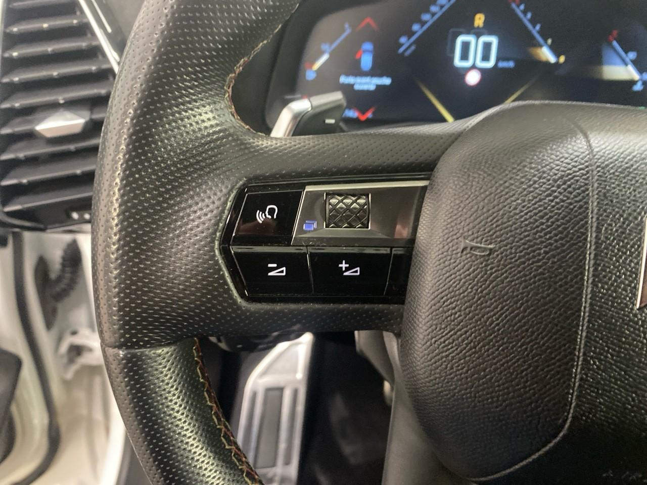 Ds Ds 7 crossback crossback bluehdi 130 eat8 performance line — photo 19